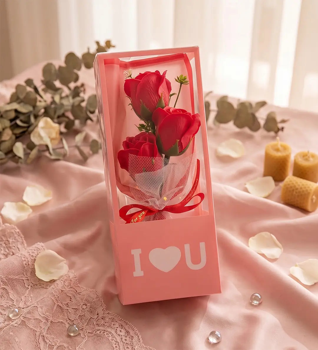I Love You Kokulu 3'lü Kuru Gül Buket Kutusu