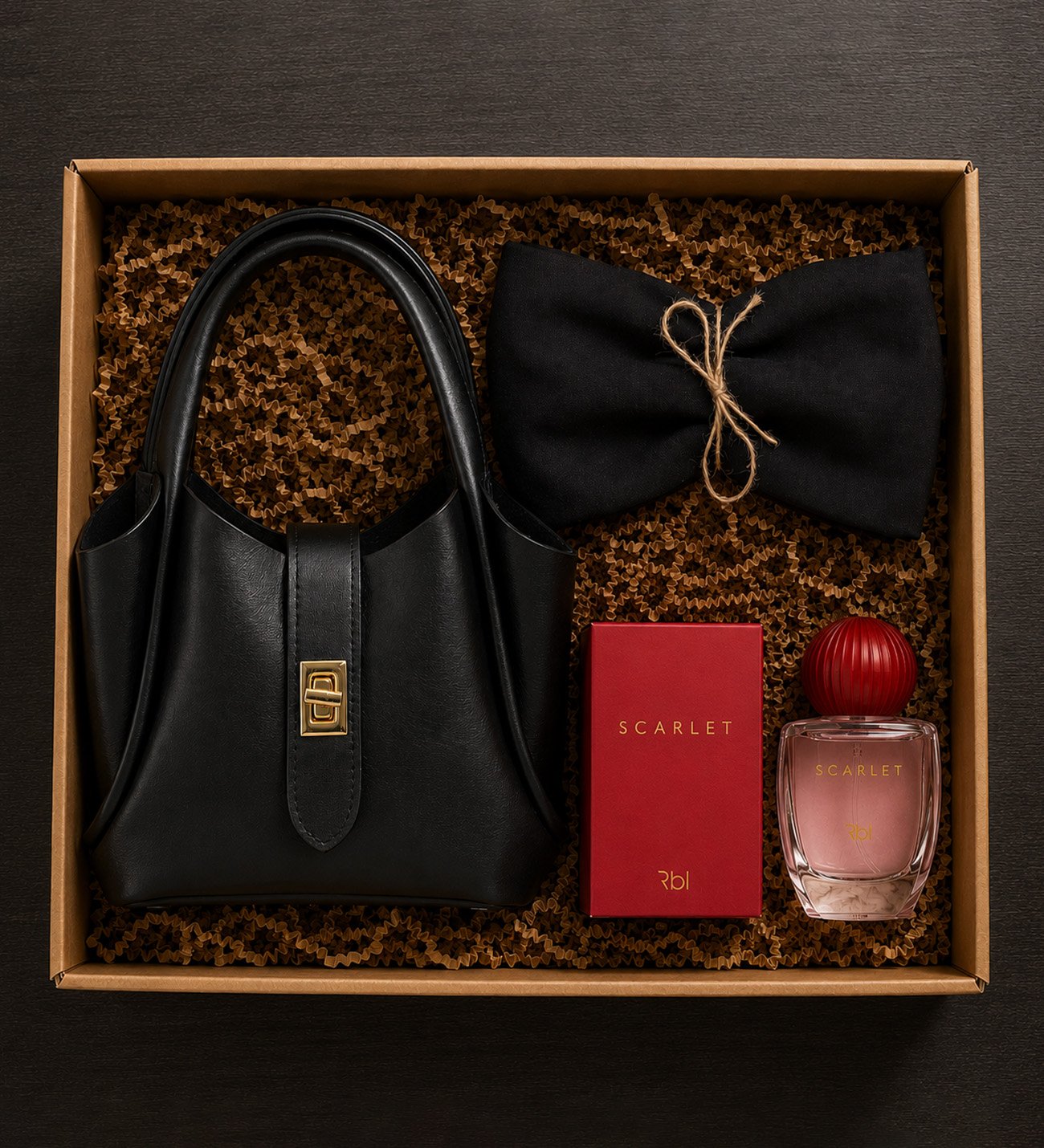 Kadına Sevgiliye Kişiye Özel Siyah Elegance Çantalı Hediye Seti