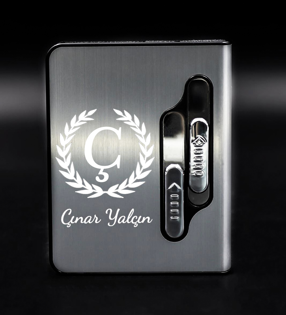 Kişiye Özel USB Şarjlı Çakmaklı Sigara Tabakası – Lazer İsim Baskılı Metal Tabaka