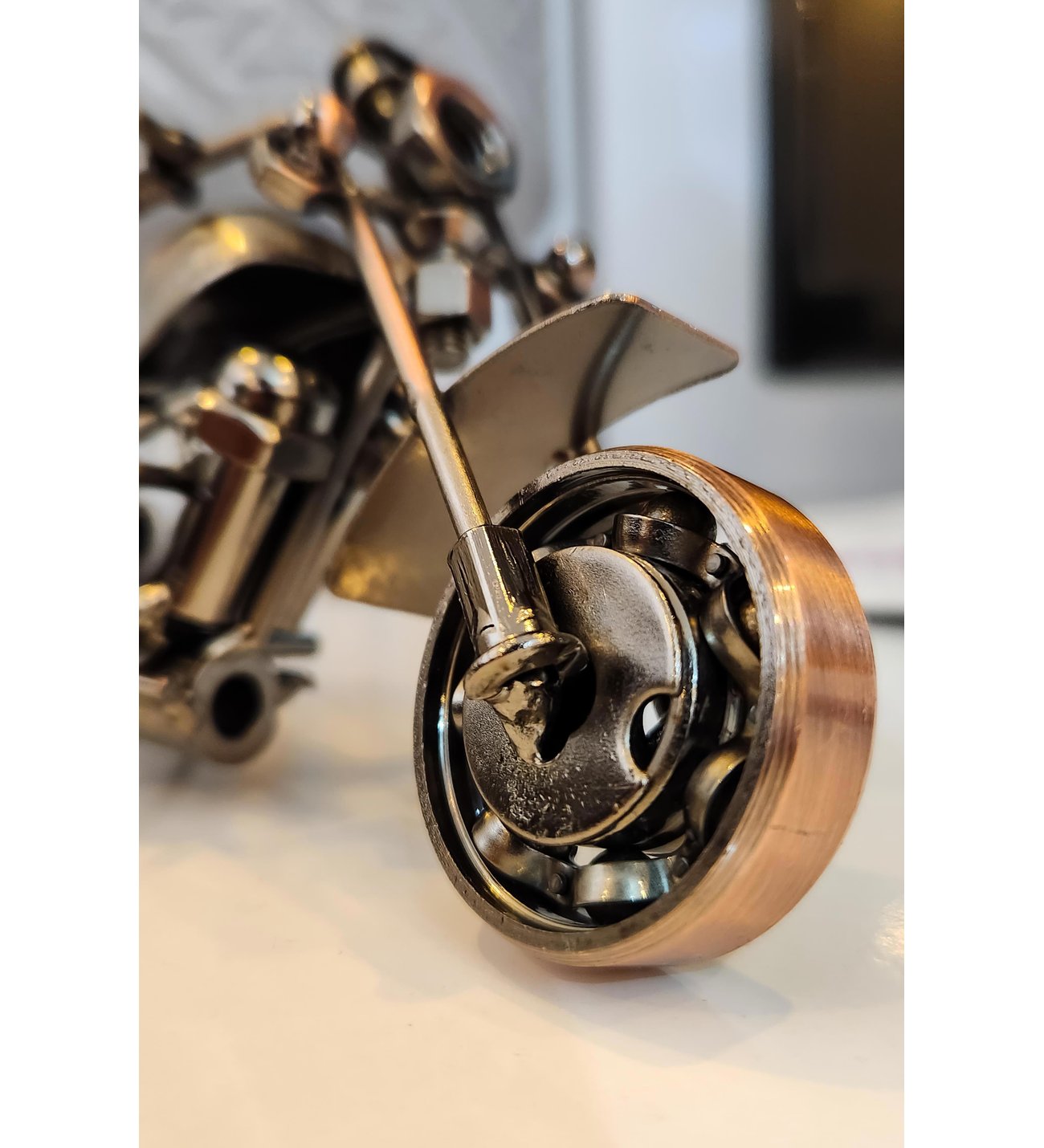 Motor Tutkusu El Yapımı Metal Motosiklet Biblo – 15 x 8 cm Dekoratif Masaüstü Süsü