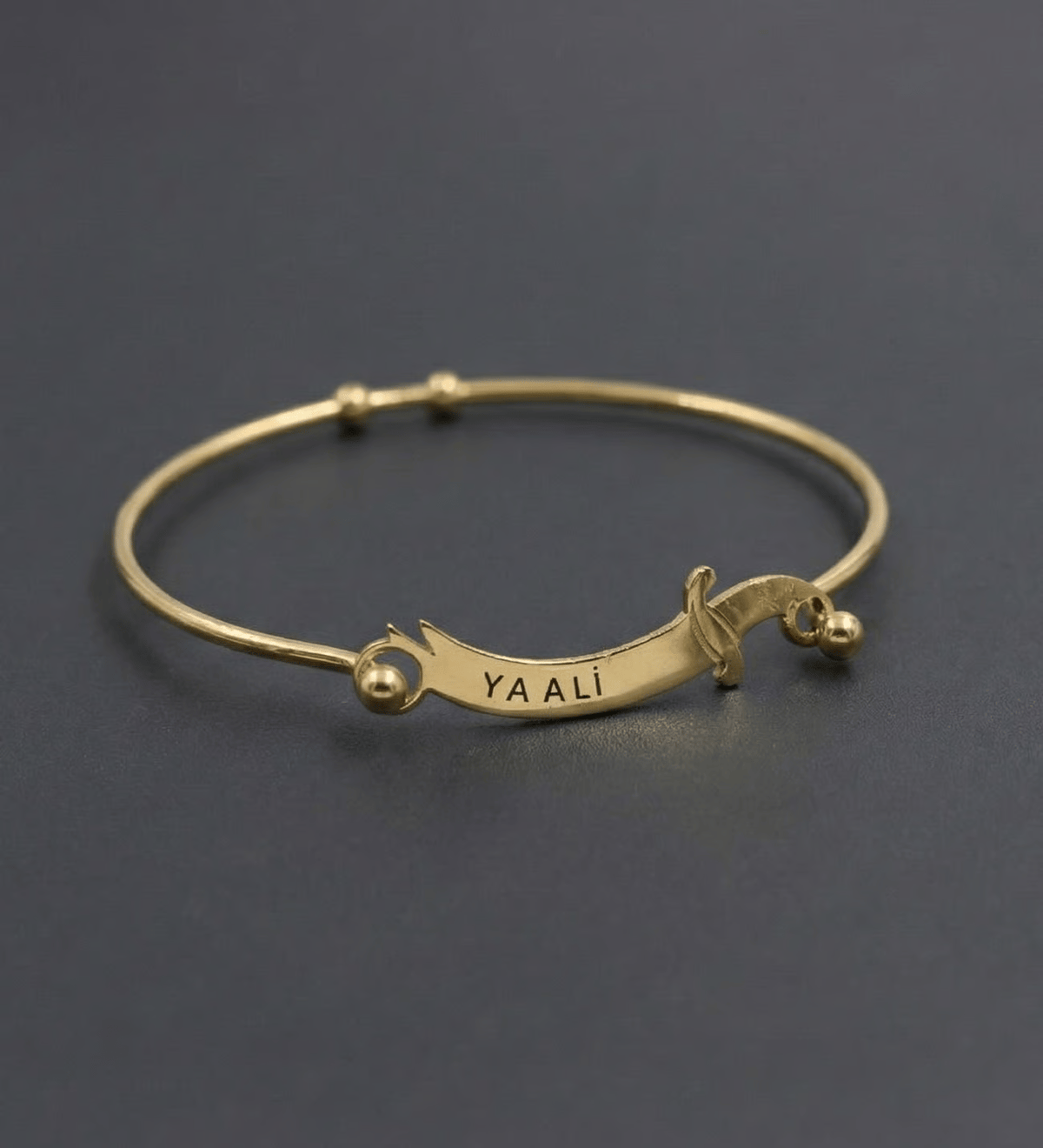 Zülfikar Kılıcı Figürlü Gold Renk Çelik Kelepçe Bileklik – Unisex Tasarım